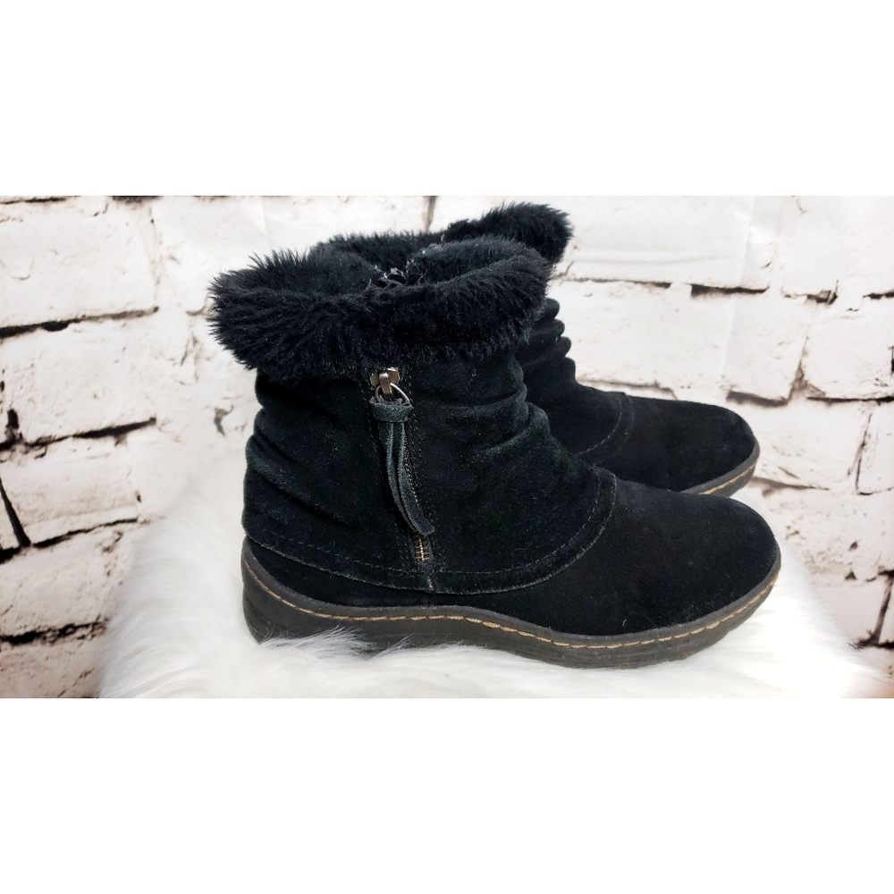 BareTraps Black Suede Ankle Boots sz 6.5M